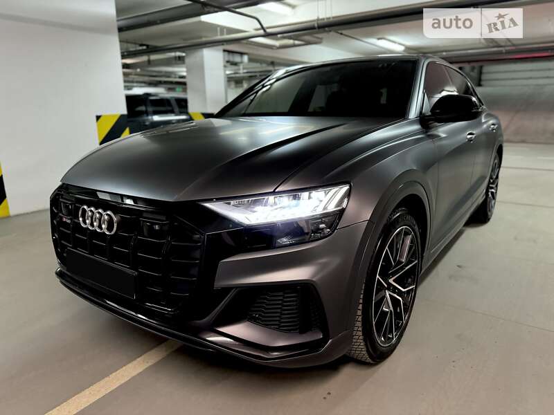 2021 audi sq8