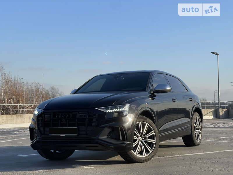 2021 audi sq8