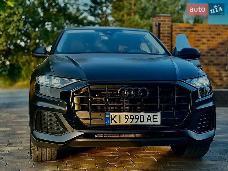 2022 audi q8
