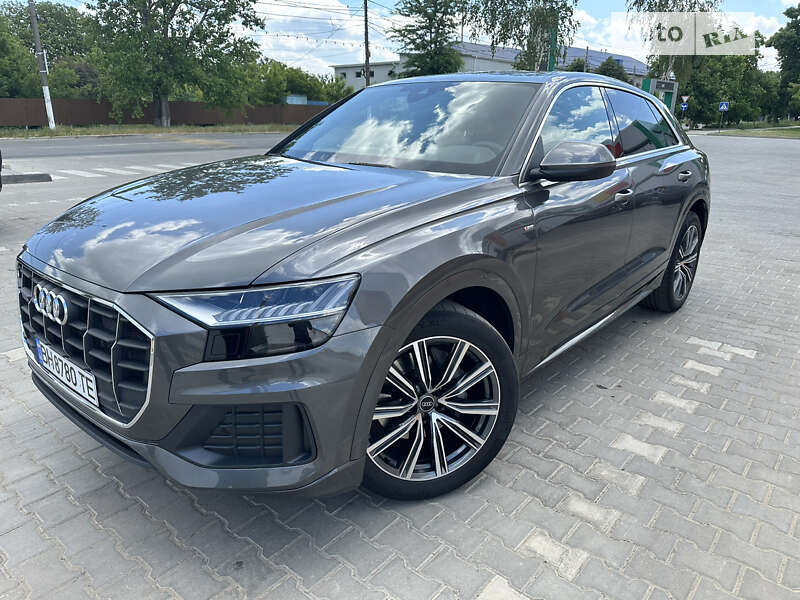 2023 audi q8
