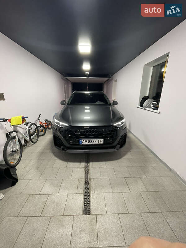 2024 audi q8