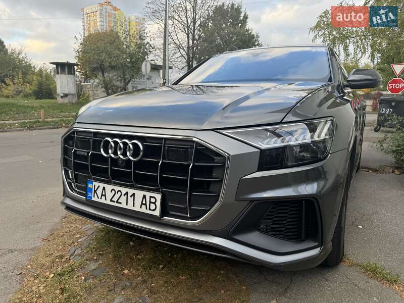2018 audi q8