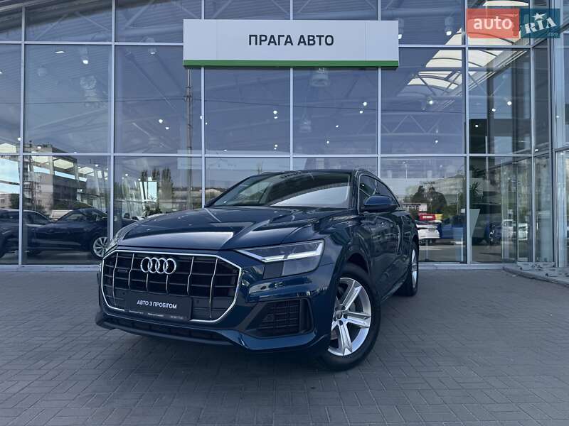 2018 audi q8