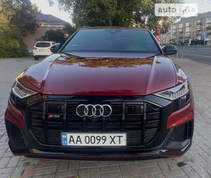 2020 audi sq8