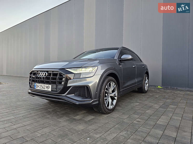 2020 audi q8