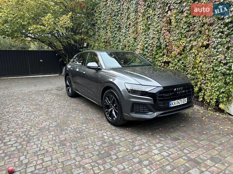 2021 audi q8