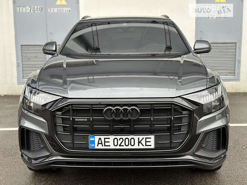 2023 audi q8