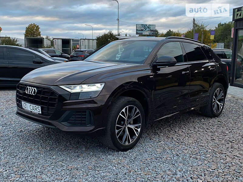 2019 audi q8