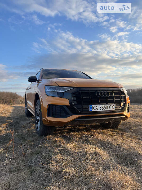2020 audi q8