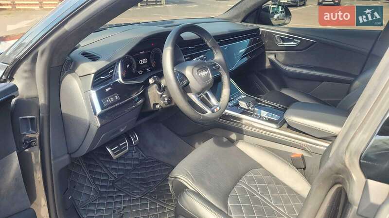 2021 audi q8