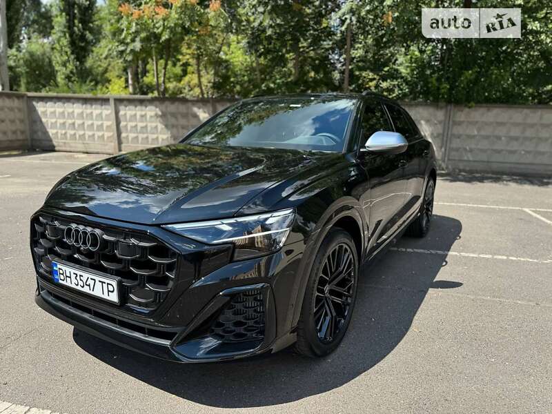 2024 audi sq8