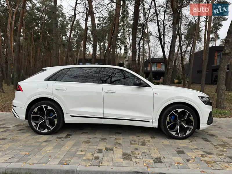 2018 audi q8