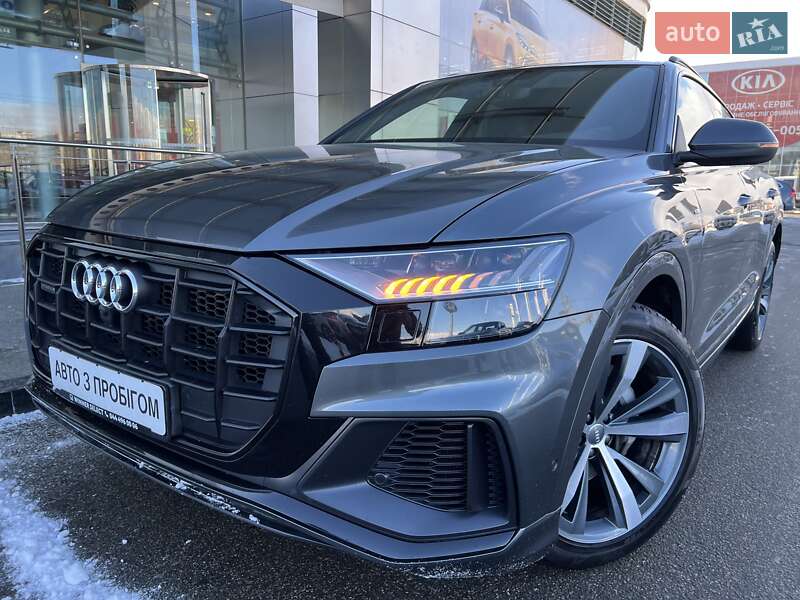 2019 audi q8