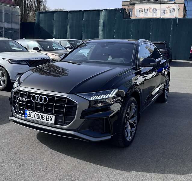 2020 audi q8