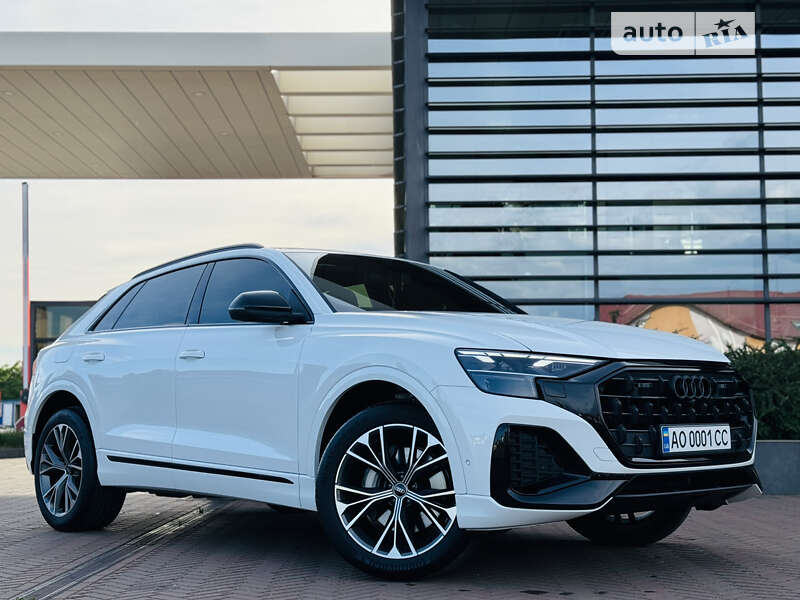 2023 audi q8