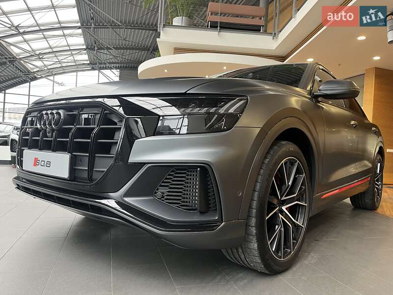 2021 audi sq8