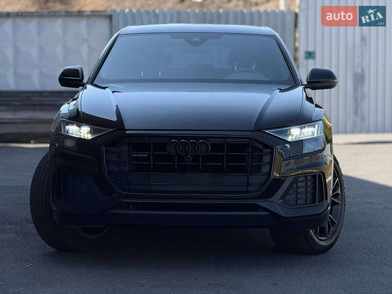 2022 audi q8