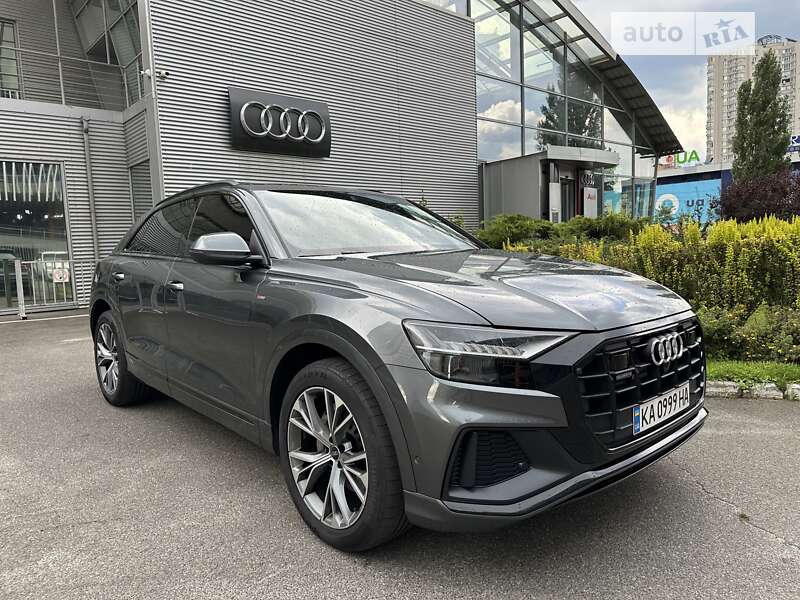 2021 audi q8