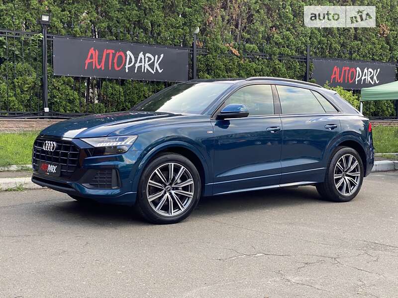2022 audi q8