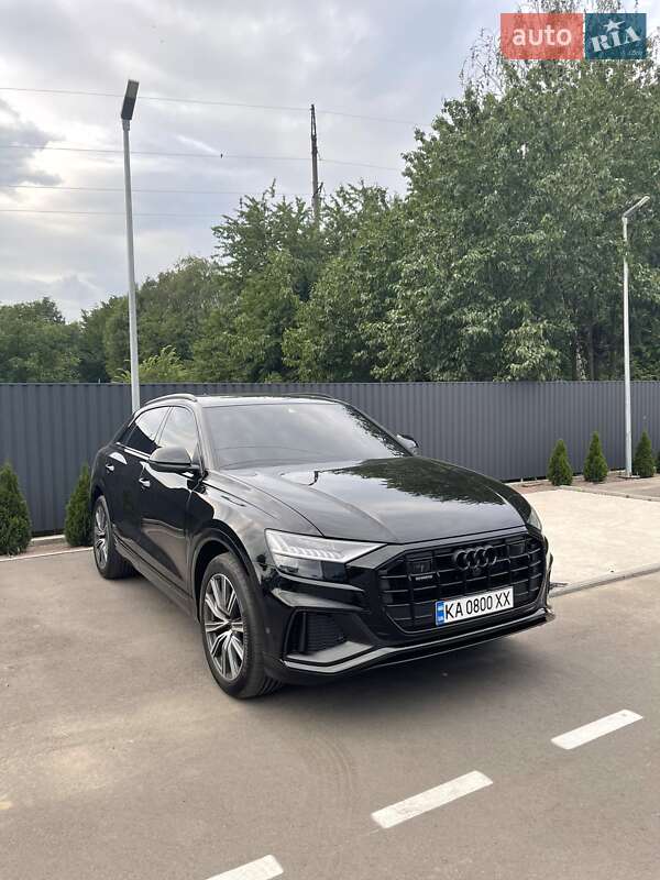 2023 audi q8