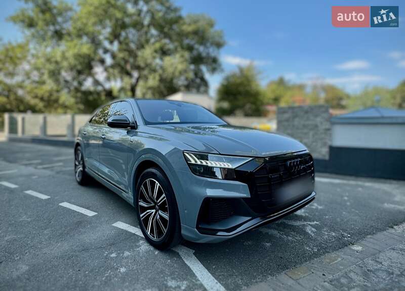 2018 audi q8