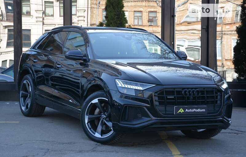 2019 audi q8