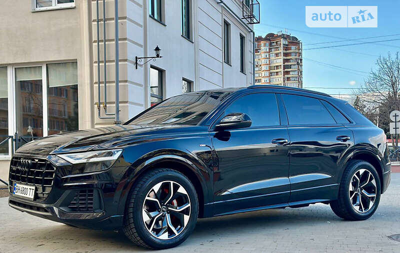 2020 audi q8