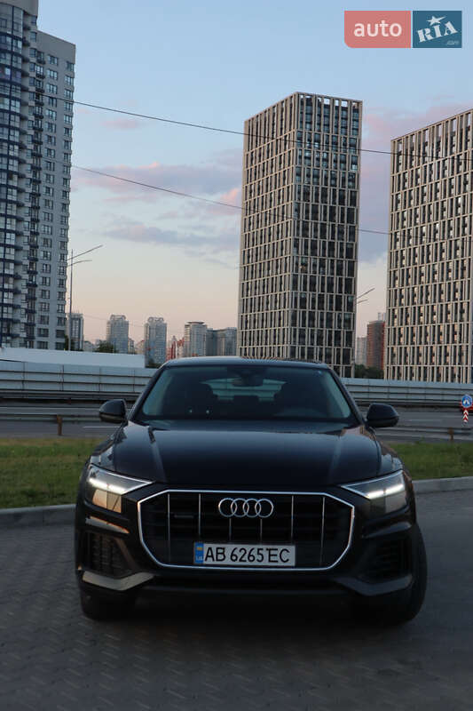 2020 audi q8