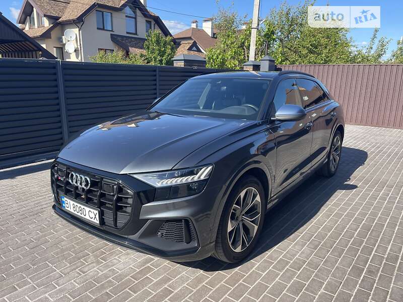 2021 audi sq8