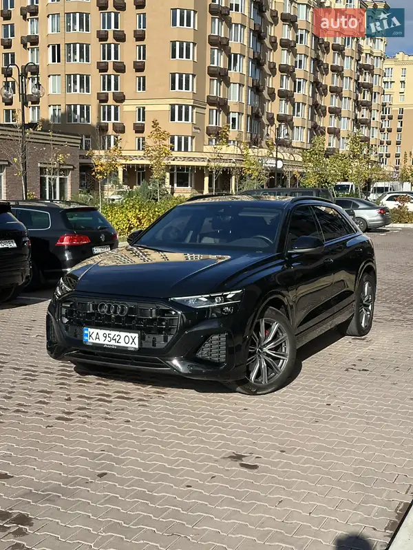 2024 audi q8