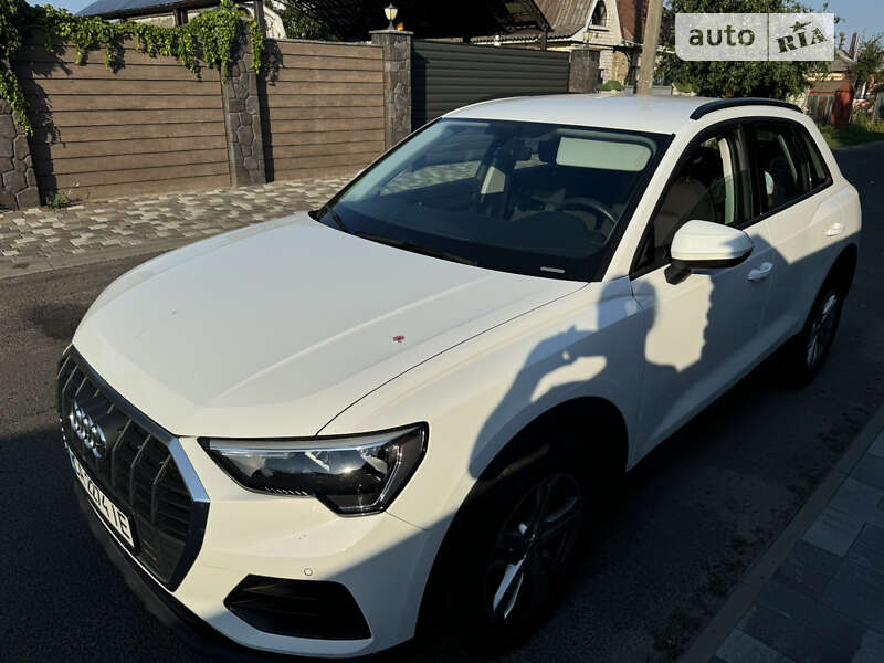 2020 audi q3