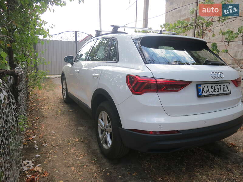 2021 audi q3