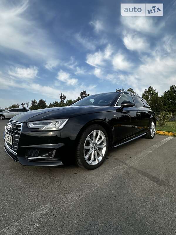 2017 audi a4