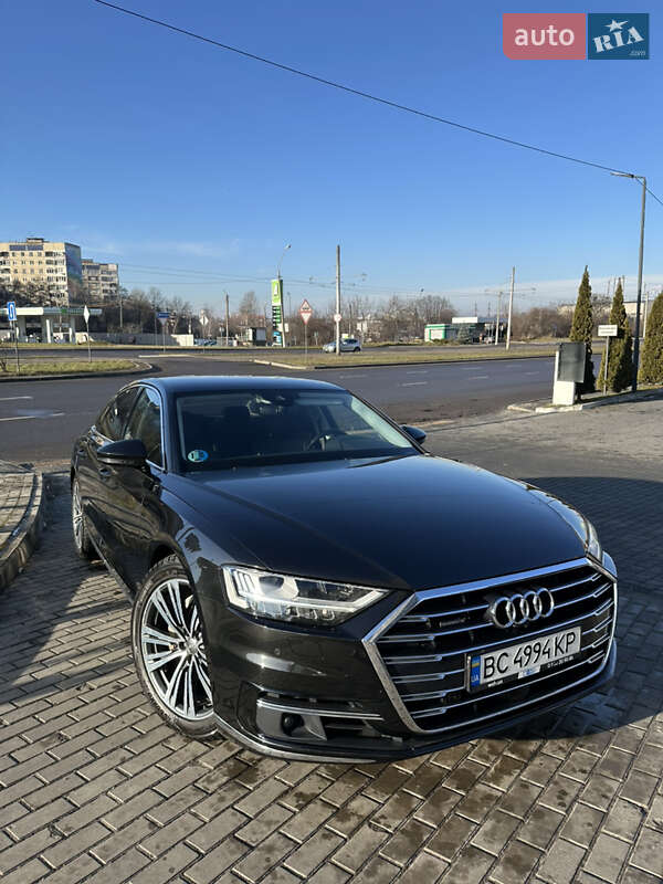 2019 audi a8