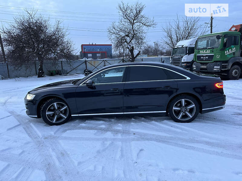 2020 audi a8