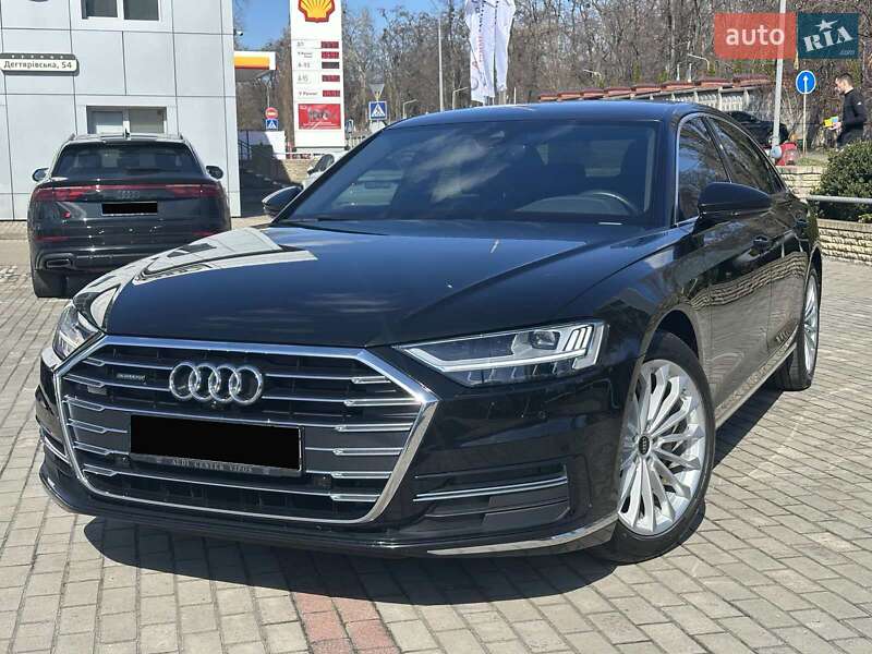 2021 audi a8