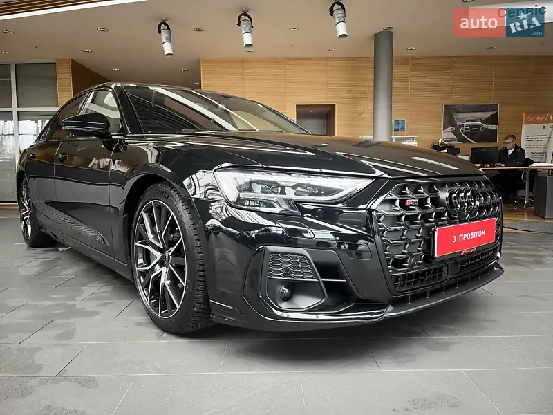 2022 audi s8