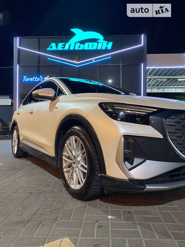 2021 audi q4