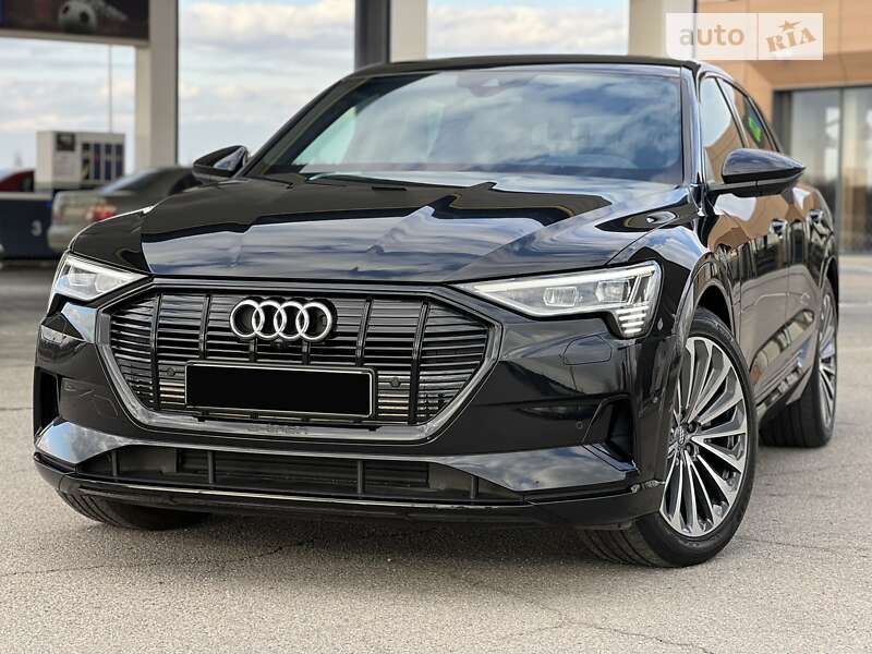 2020 audi e-tron