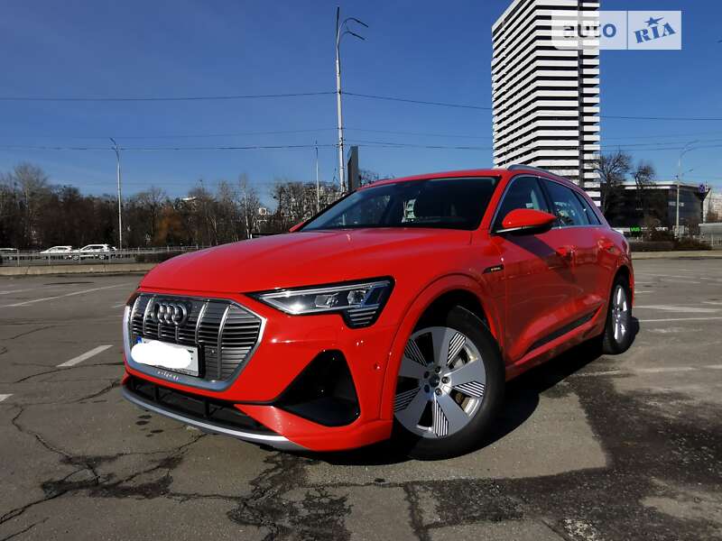 2020 audi e-tron