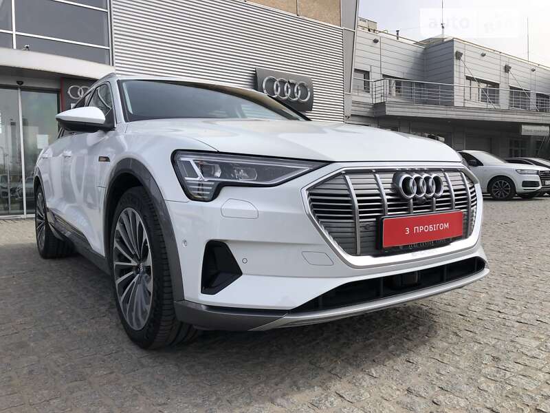 2019 audi e-tron