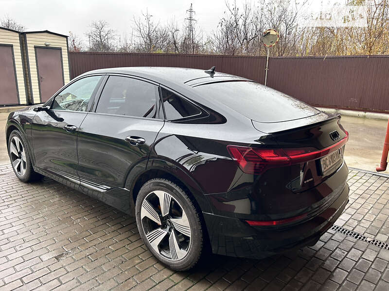 2020 audi e-tron
