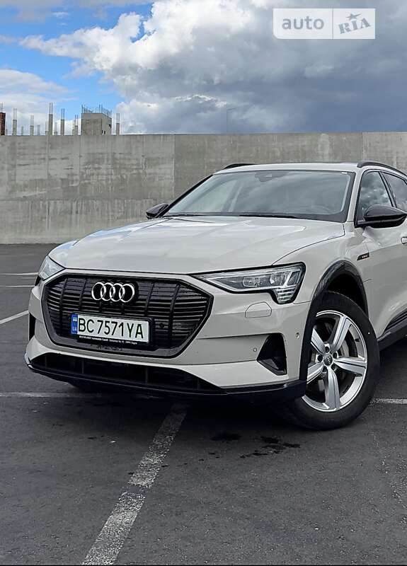 2019 audi e-tron