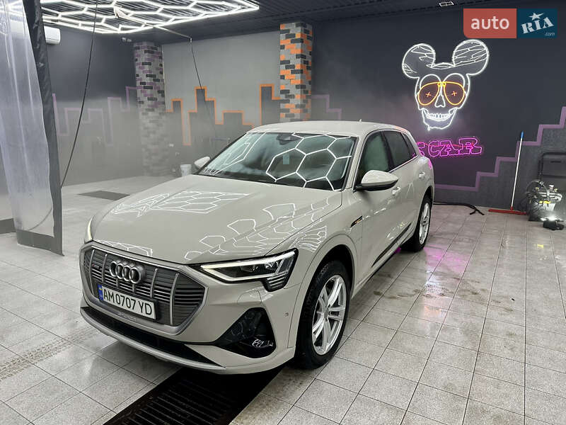 2020 audi e-tron 50