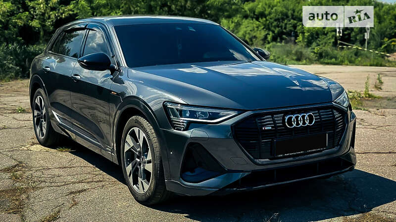 2022 audi e-tron