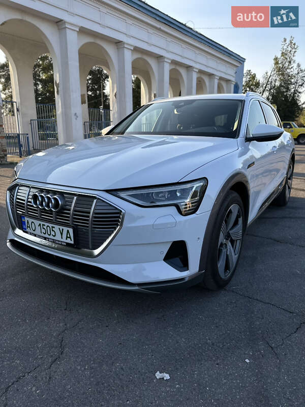 2019 audi e-tron