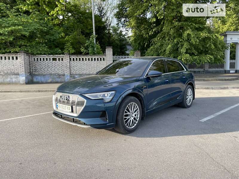 2019 audi e-tron