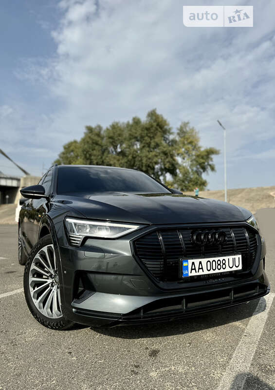 2019 audi e-tron