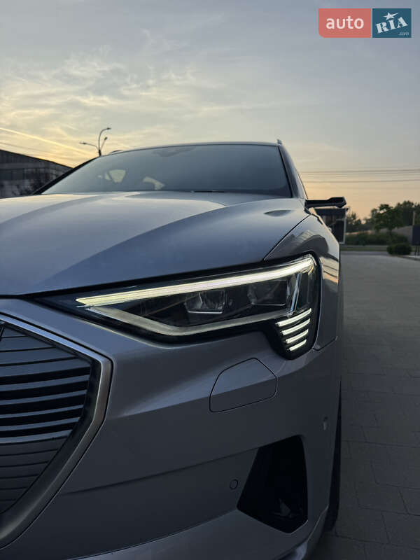 2019 audi e-tron