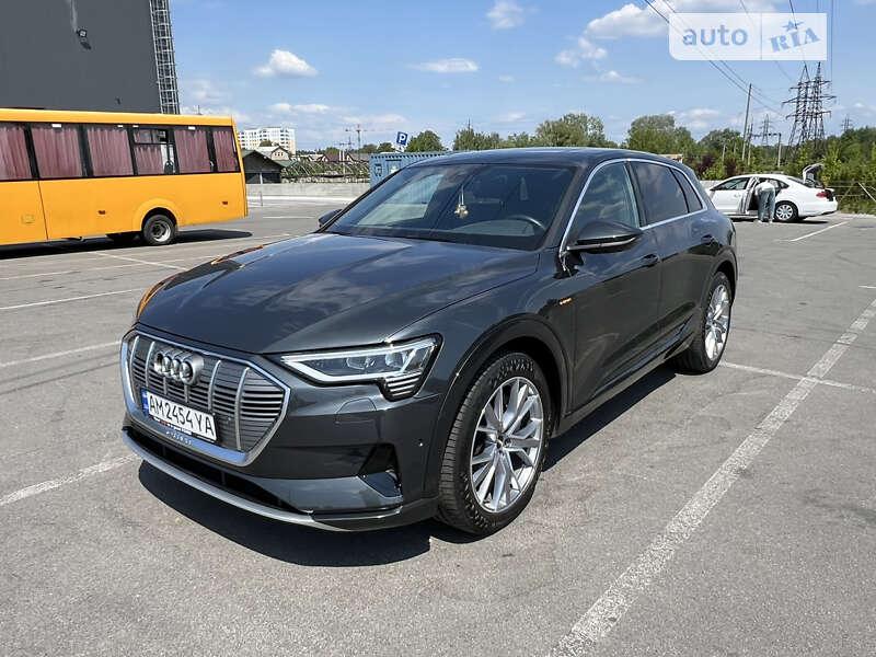 2020 audi e-tron